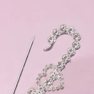 Spilla con strass elegante fibbia sciarpa cappotto accessorio gioiello metallo lucido