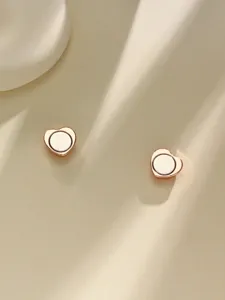 Aimant hijab cœur mat, broche magnétique douce pour tissus, idéale pour foulards et châles.