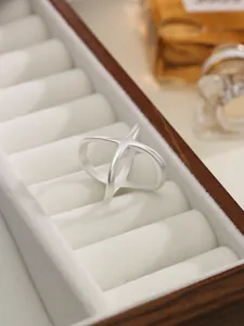 Matte silver X-shaped geometric metal ring versatile chic scarf buckle accessory
