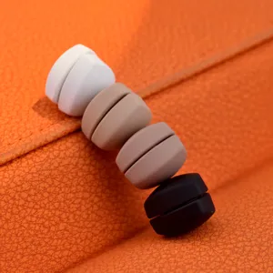 Set van 4 magnetische anti-verblinding kraanknoppen, stijlvolle sjaalclips en broches.