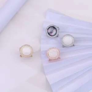 Zinklegering Strass Kattenoogsteen Ronde Sjaalclip Ring Sjaal Broche Pin Vrouwen Mode Sjaal Accessoires