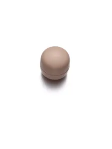 Bottone a pressione magnetico rotondo per scollo, accessorio di abbigliamento senza tracce.