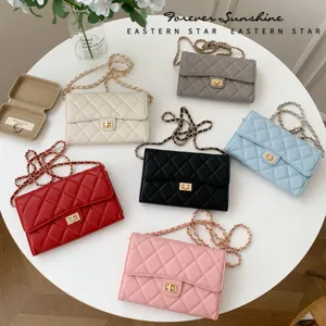 Damen Gesteppte Umhängetasche Klassische Kleine Quadratische Schultertasche PU Leder Rautenmuster Handy Geldbörse Mit Kette