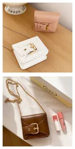 Dames mini crossbody tas met gesp en kettingriem, stijlvolle schoudertas voor dagelijks gebruik.