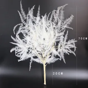 Foglie di felce bianca stabilizzate per decorazione domestica, composizione 70cm.