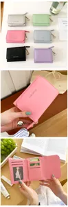 Modische Damen Geldbörse mit Rissmuster und Silber Anhänger, PU Leder kurze Brieftasche.