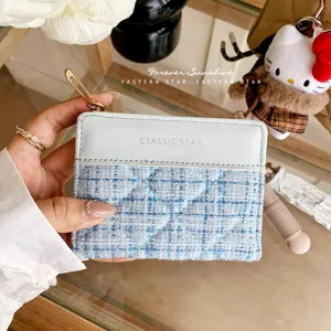 Porte-cartes portefeuille élégant en tweed bleu pour femmes design matelassé chic avec fermeture