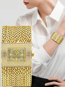 Goldenes quadratisches Zifferblatt Strass gewebtes Armband Damen Quarzuhr Detailansicht
