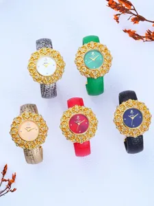 Luxury women rhinestone floral bezel quartz watch with stylish leather strap for daily wear