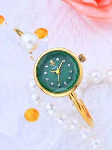 Orologio rigido dorato di lusso da donna con quadrante sfaccettato verde scuro e strass.