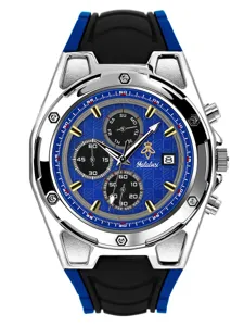 Primer plano detallado del reloj de cuarzo con esfera azul, subesferas y correa de silicona.