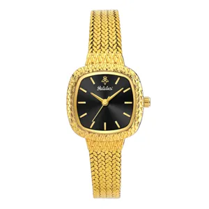 Luxus Damen Quarzuhr mit stilvollem Mesh-Armband, elegantem schwarzem Zifferblatt und Goldgehäuse.