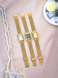 Stylish square women quartz watch set with gold mesh strap, rhinestone bezel, and elegant dial.