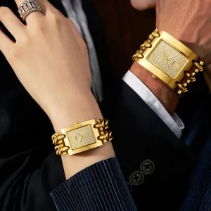 Luxus Kristall quadratisch Paar Quarzuhr mit stilvollem doppeltem Kettenarmband Gold.