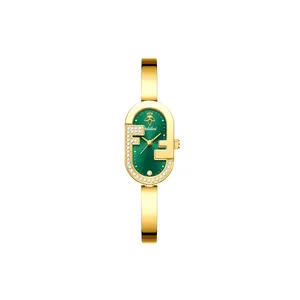 Elegante reloj de pulsera para mujer de acero inoxidable dorado con esfera ovalada verde y cristales.