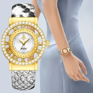 Reloj de Cuarzo para Mujer Lujo Ligero Negocios Strass Esfera Calada Patrón de Serpiente Correa de Cuero Sintético