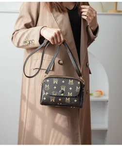 Sac à bandoulière monogrammé pour femme élégant sac à main décontracté en cuir PU avec lanière