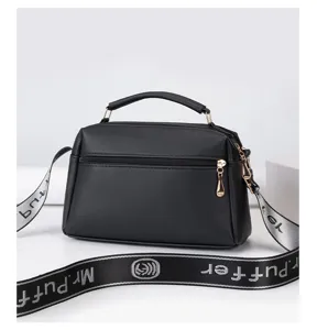 Stylish women shoulder bag luxury top handle crossbody bag large capacity daily commuting black