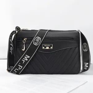 Women PU Leather Shoulder Bag Casual Crossbody Bag Large Capacity Fashion Chic Satchel Handbag Daily Commuting Bag
