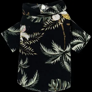 Tropical Hawaiian print dog shirt detail, featuring a stylish collar and short sleeves design.