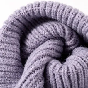 Thick knitted beanie hat for autumn and winter, warm soft wool winter hat solid color.