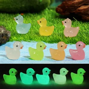 Lichtgevende Hars Eend Schildpad Miniatuur Figuren Glow in the Dark Schattige Dieren Micro Landschap DIY Creatieve Huisdecoratie Ornamenten