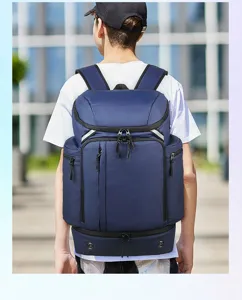 Großer Sport Reise Rucksack für Herren mit Nass Trocken Trennung und multifunktionalem Design.