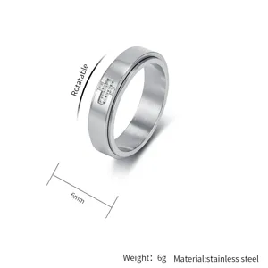 Roestvrij staal draaibare kruis ring detail, 6mm breedte, mode koppel sieraden weergave.