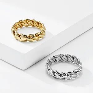 Niche Design Stainless Steel Woven Chain Ring Premium Texture Fashion Statement Ring Unisex Band Ring For Everyday Party Wearing Jewelry