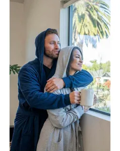 Cozy thicken hooded bathrobe for couples, soft solid color loungewear robe with belt.