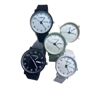 Exam quiet quartz watch for students, simple analog student wristwatch with clear numbers.