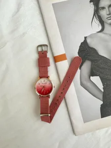 Stylish canvas strap quartz watch with gradient dial for casual daily wear and sports