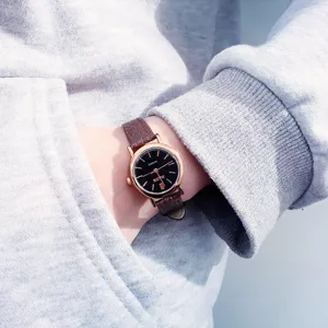 Women quartz watch vintage brown leather strap small dial chic casual elegant wrist watch