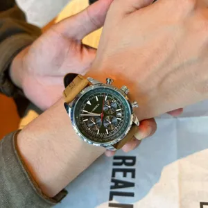 Orologio cronografo uomo al quarzo luminoso impermeabile business lusso moda marrone