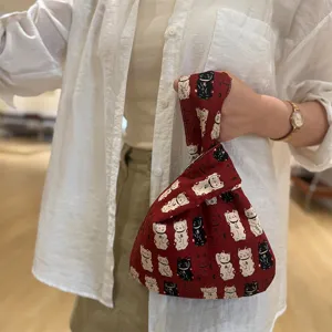 Japanischer niedlicher Maneki-Neko Druck Leinwand Knoten Tasche tragbare Handtasche mini