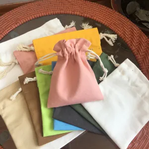 Mehrfarbige Baumwoll-Geschenktüten mit Kordelzug, tolle Aufbewahrungsbeutel für Schmuck und Tee.