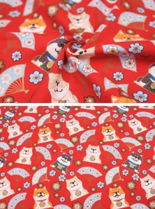 Japanse stijl Shiba Inu stof, rode katoen met schattige hond en bloemenpatroon voor knutselwerk.
