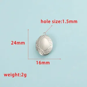 Détail pendentif médaillon ovale en acier inoxydable, poli miroir accessoire photo DIY.