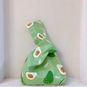 Grüne Avocado Druck japanische Knotentasche Handtasche, stylische Stofftasche und Handytasche.