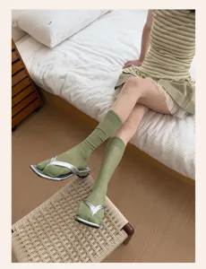 Women spring summer thin solid color split toe calf socks stylish green two toe design