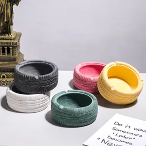 Cendrier de pneu rétro américain créatif barre de voiture décor maison multicolore