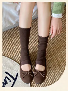 Women stirrup socks stacked socks brown ribbed mid-tube socks ballet core detail view