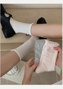 Süße koreanische Rüschensocken für Damen, leichte Baumwolle, ausgehöhlte Kaninchensocken.