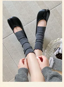 Comfortable women foot-stirrup scrunch socks, solid color ribbed mid-calf socks for daily wear.