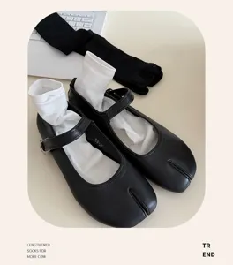 Women split-toe black Mary Jane shoes white socks Korean ins style versatile spring thin mesh