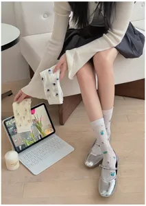 Chaussettes femme printemps été fines résille ajourée respirantes mi-mollet jolies petites fleurs.