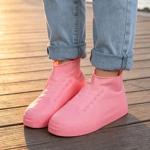 Verdichtete Latex-Wasserdichte Schuhüberzüge mit rutschfesten Sohlen für regnerische Reisen.