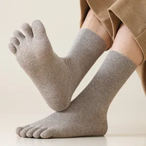 Herren Baumwolle Fünf-Finger Wadenhoch Socken Anti-Riss Antibakteriell Geruchshemmend Silikon Ferse Casual Mode Socken