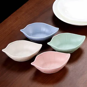 Household Eco Friendly Wheat Straw Leaf Shaped Sauce Dish Multi Purpose Small Condiment Plate Kitchen Tableware