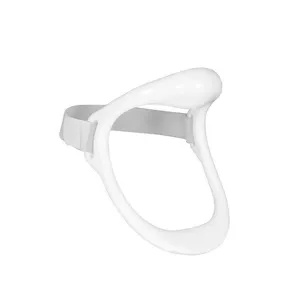 Ergonomische witte nekbrace voor verlichting van hoofdvoorwaartse houding en steun.